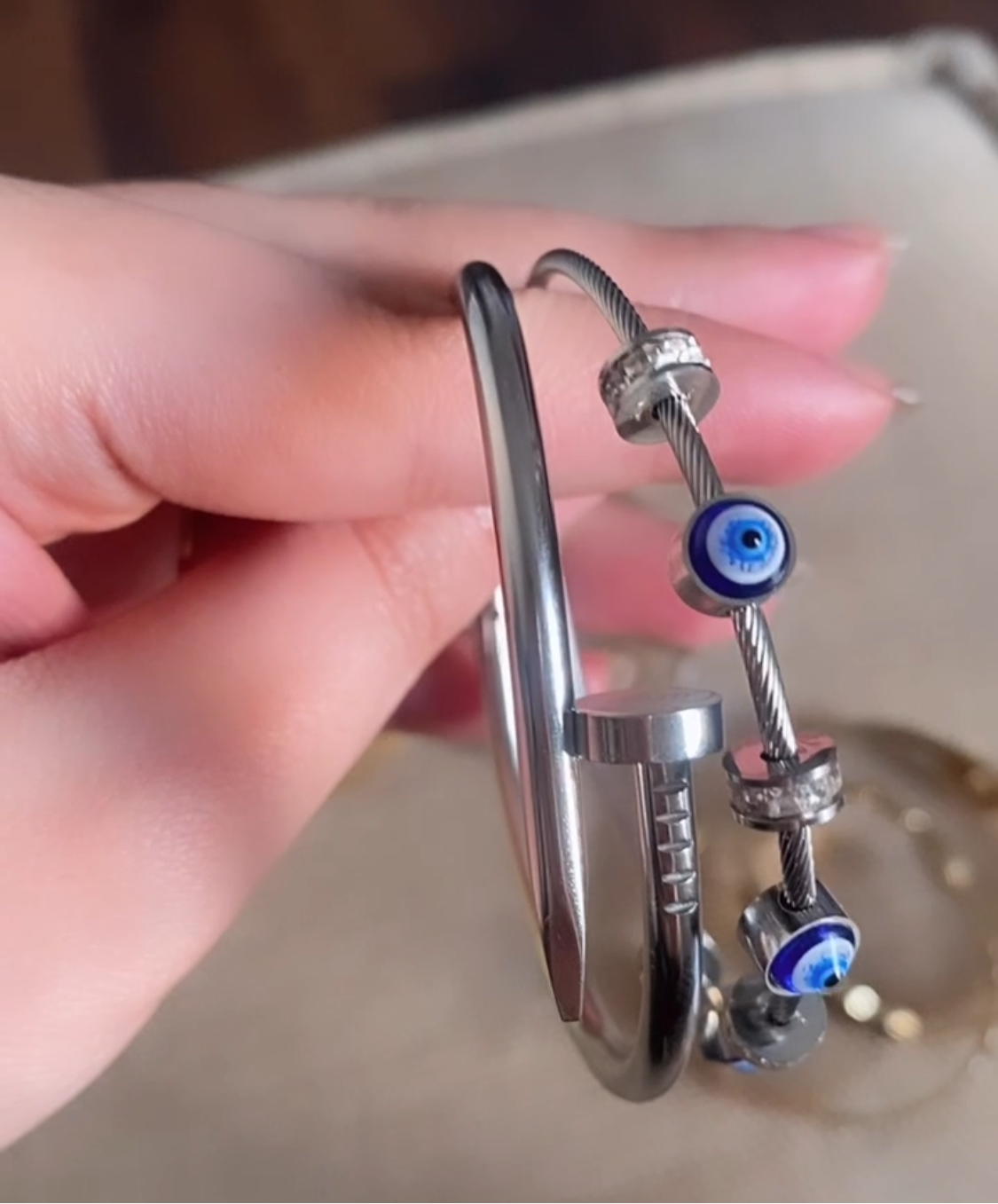 Nail Twist Metal Cuff Bracelet – Gold & Silver