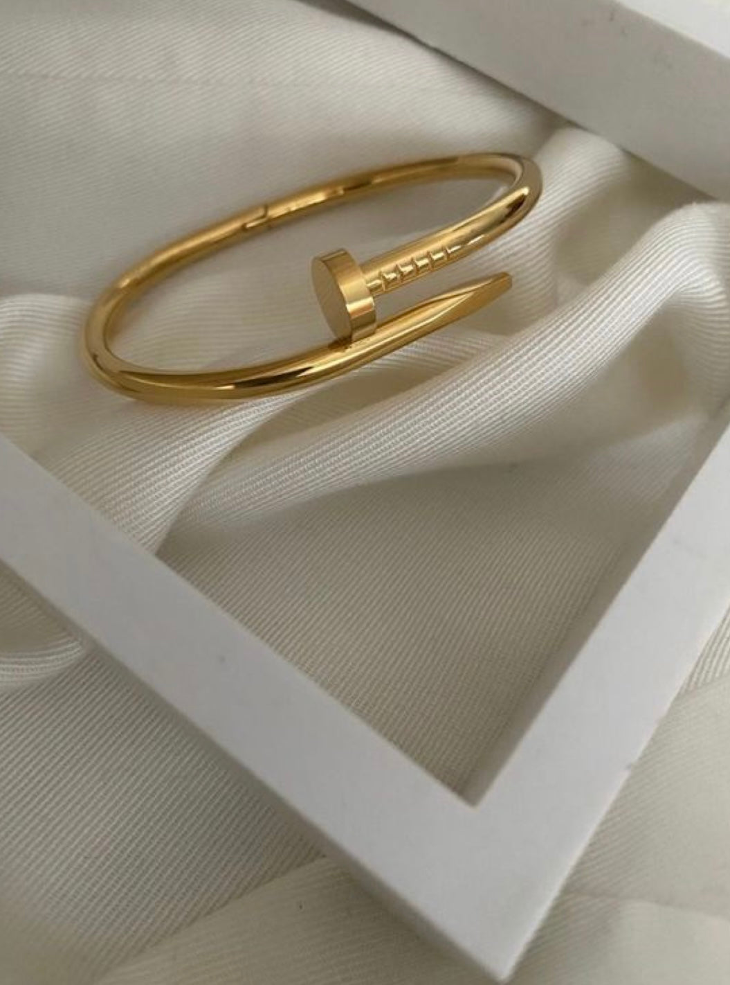 Nail Twist Metal Cuff Bracelet – Gold & Silver